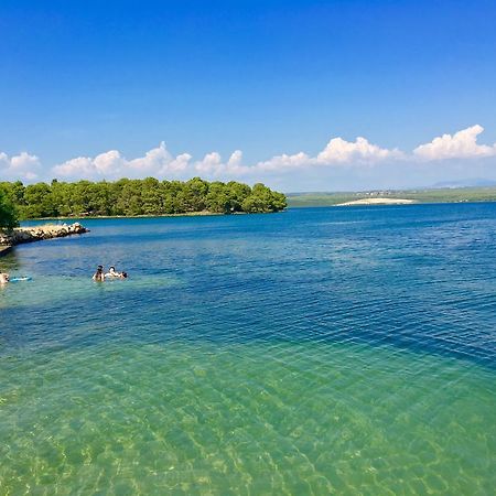 Apartment Bujas Raslina Εξωτερικό φωτογραφία