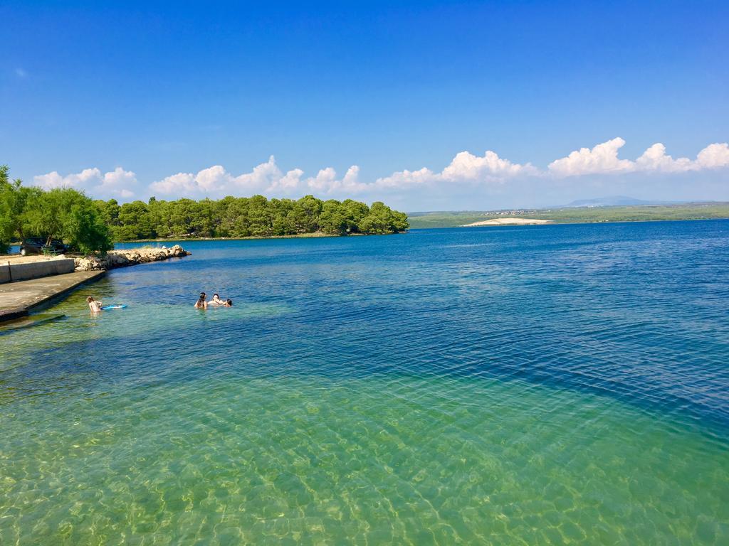 Apartment Bujas Raslina Εξωτερικό φωτογραφία