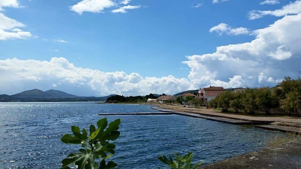Apartment Bujas Raslina Εξωτερικό φωτογραφία